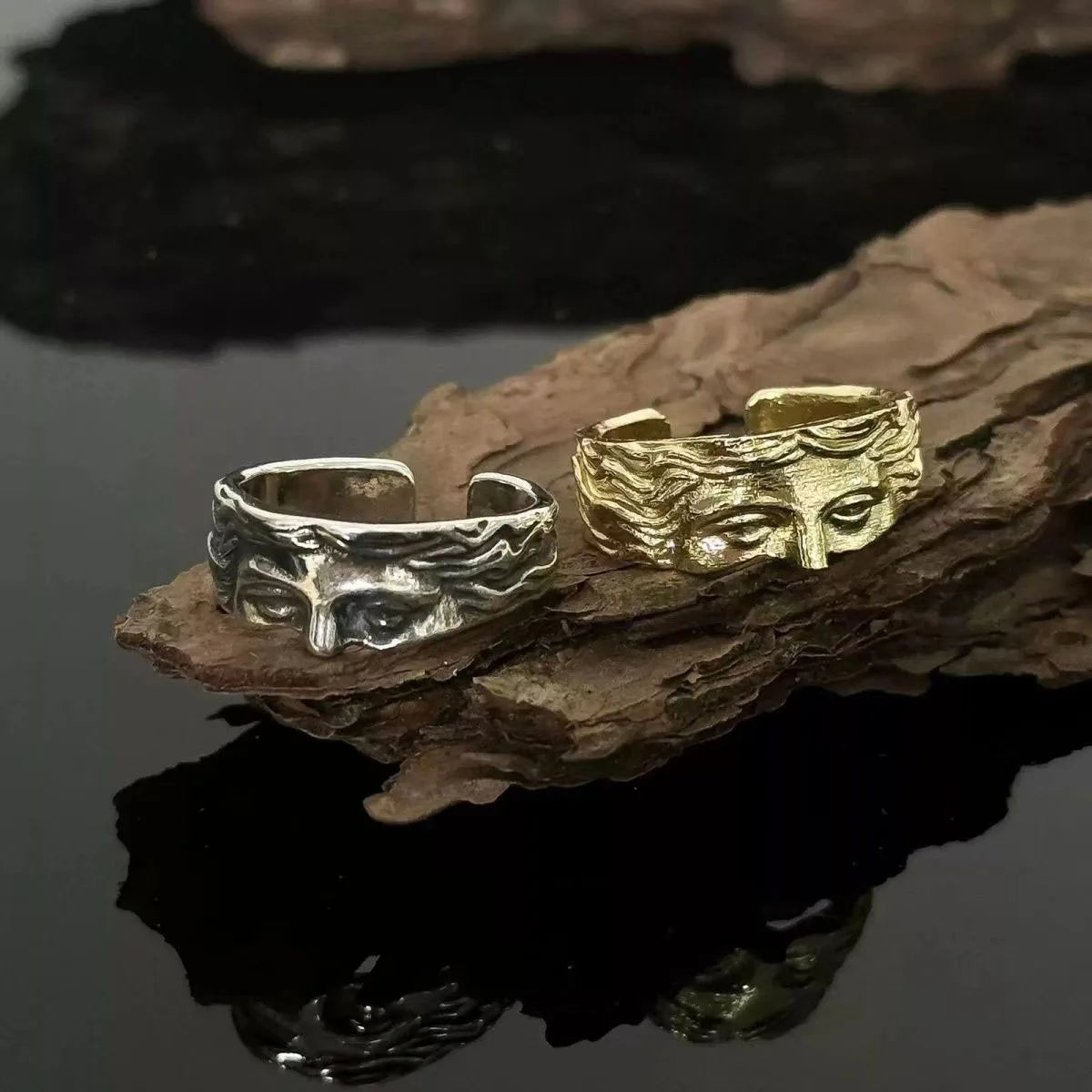 Venus Ring